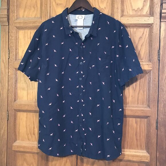 33 Revolutions Flamingo Shirt Men's size XL Button Down Navy & Pink Short Sleeve - Picture 2 of 8
